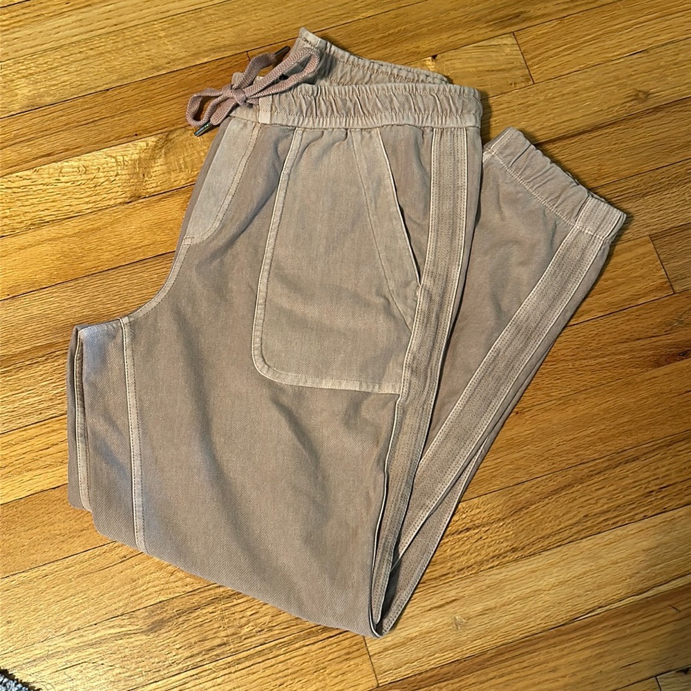 Athlete Joggers- size 8